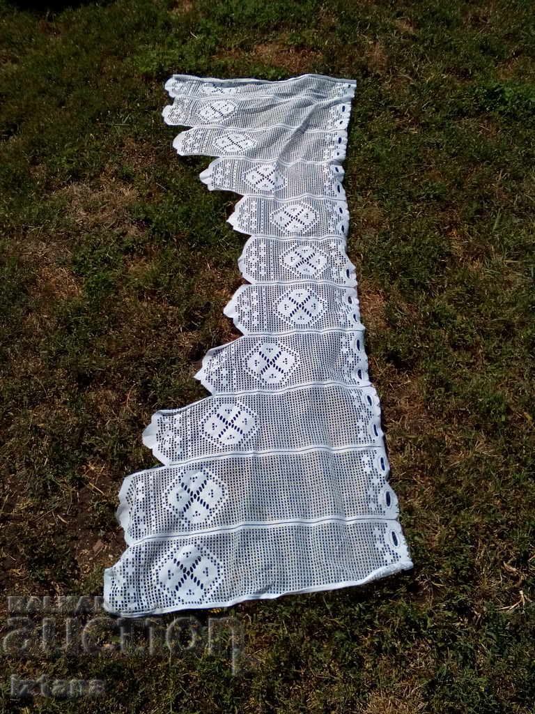 Old lace for a curtain with price 20.00 BGN | € 10.23