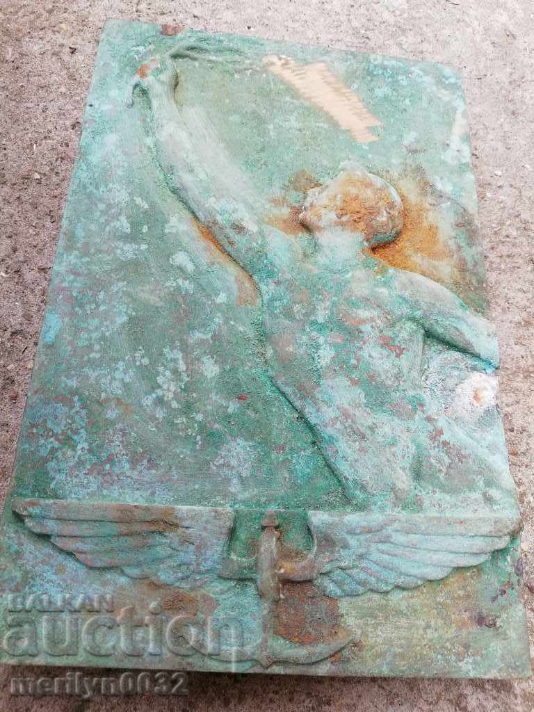 Auction Commemorative plaque Maritime agreement bas-relief plate brass figure Auction Commemorative plaque Maritime agreement bas-relief plate brass figure