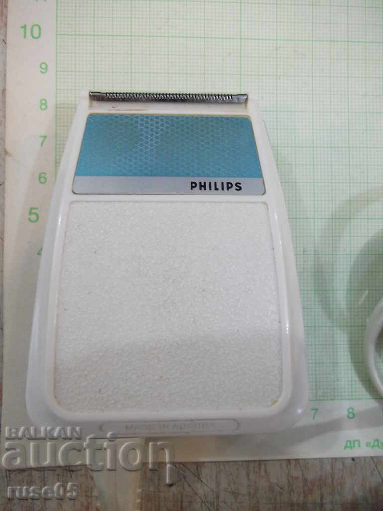 Shaver "PHILIPS-HP 2102" electric. Austrian working with price 15.00 BGN | € 7.67 Shaver "PHILIPS-HP 2102" electric. Austrian working with price 15.00 BGN | € 7.67