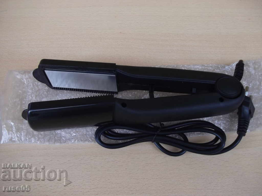 Delivery of Mask "ORZANNE-Reference: 8587" for straightening of working hair Delivery of Mask "ORZANNE-Reference: 8587" for straightening of working hair