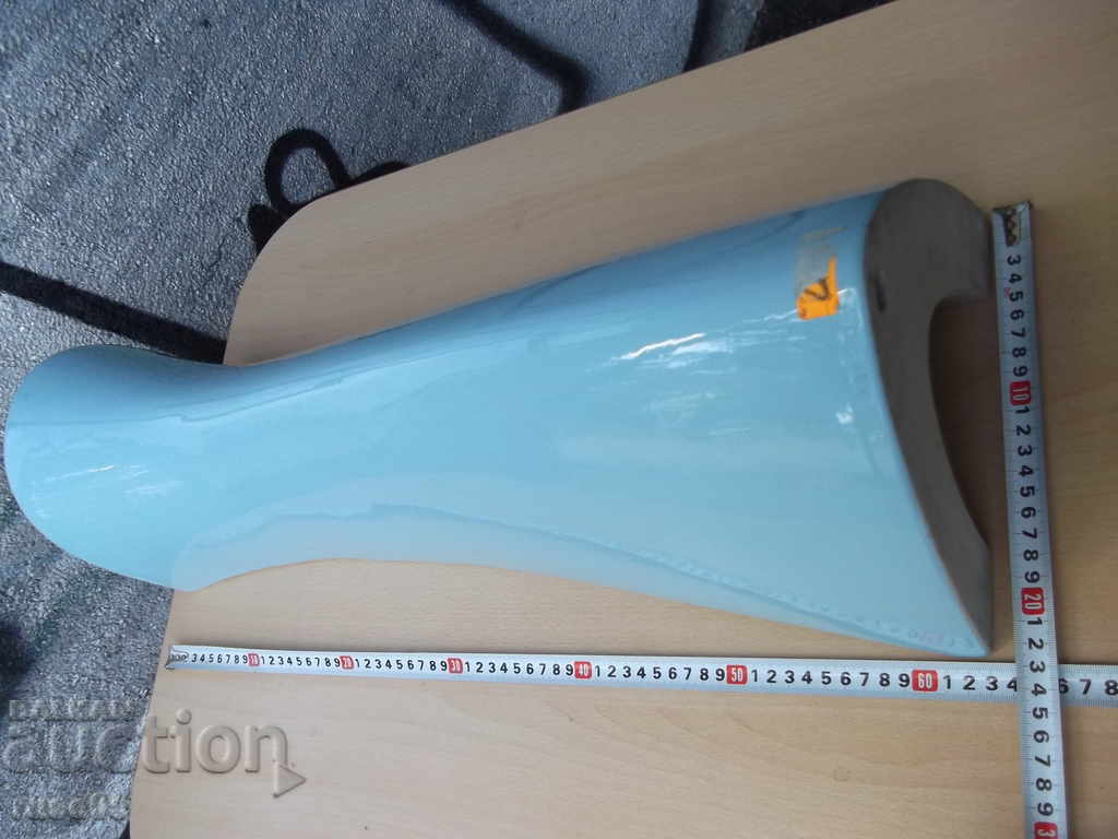 Delivery of Console blue new for sink Delivery of Console blue new for sink