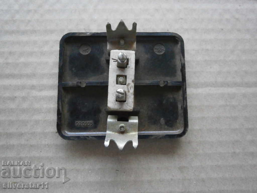 Auction old bakelite phone contact Auction old bakelite phone contact