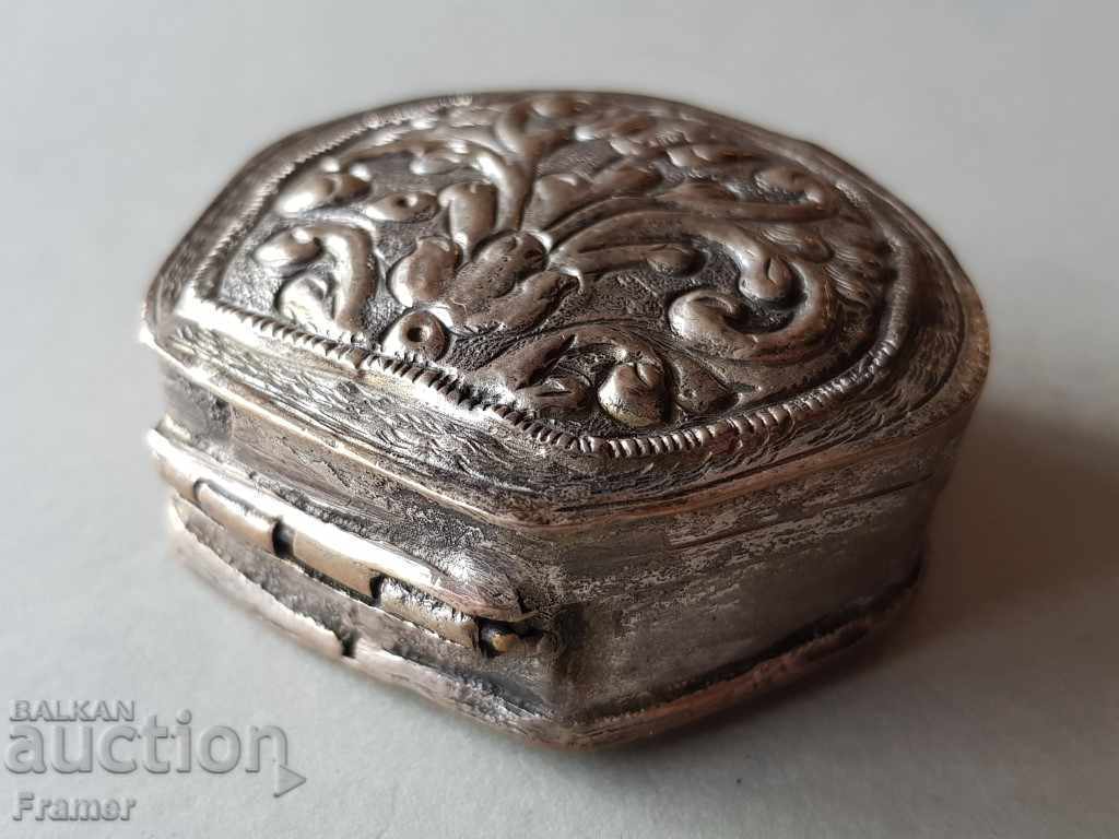 Delivery of Box for enfion resin opium dragees BULGARIA SILVER XIX CENT 3 Delivery of Box for enfion resin opium dragees BULGARIA SILVER XIX CENT 3