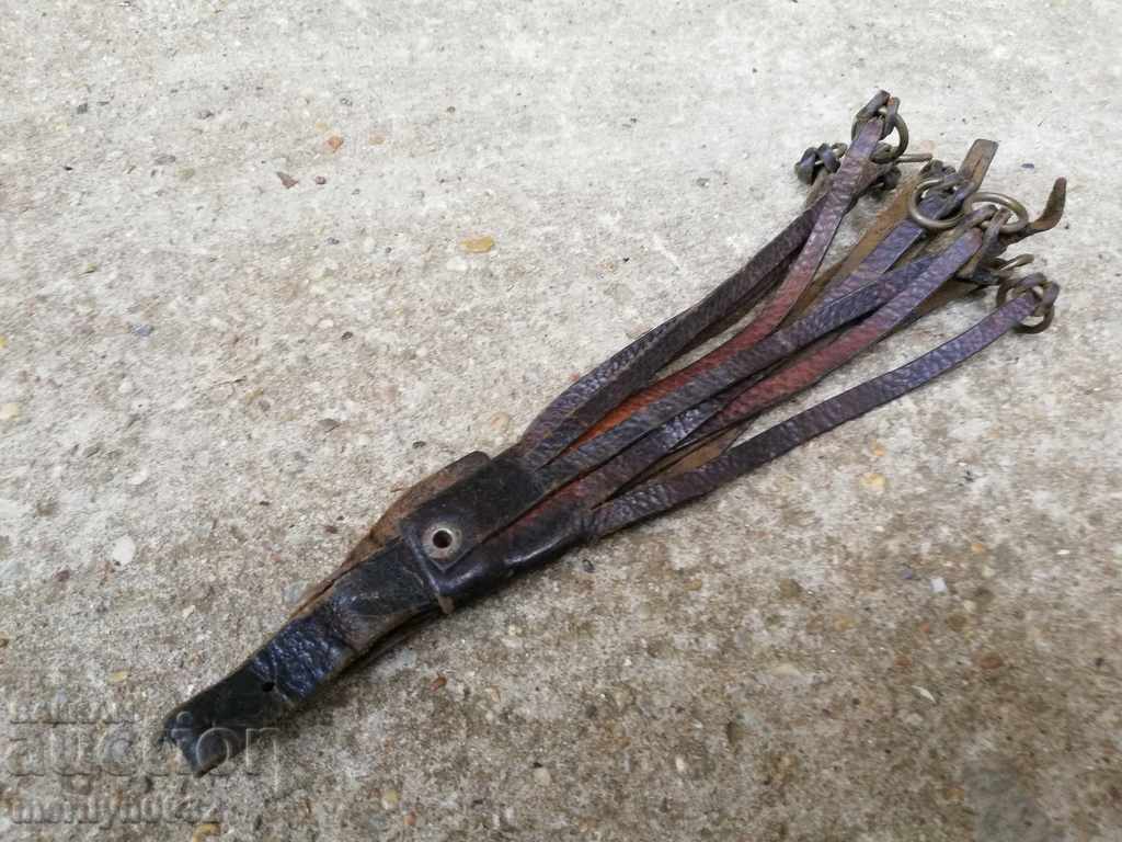 Curea din piele pentru trofee de vânătoare cu preț 25.00 BGN | € 12.78