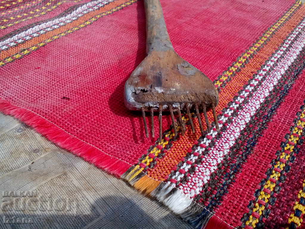 Auction  An old wooden tool