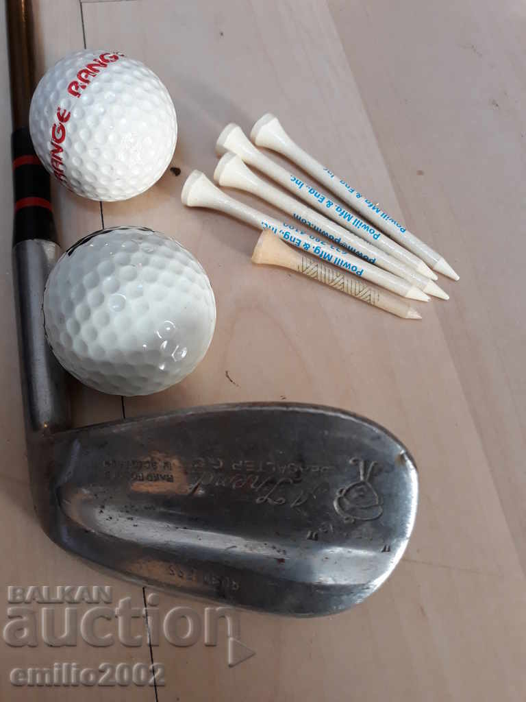 Retro golf stick and two balls