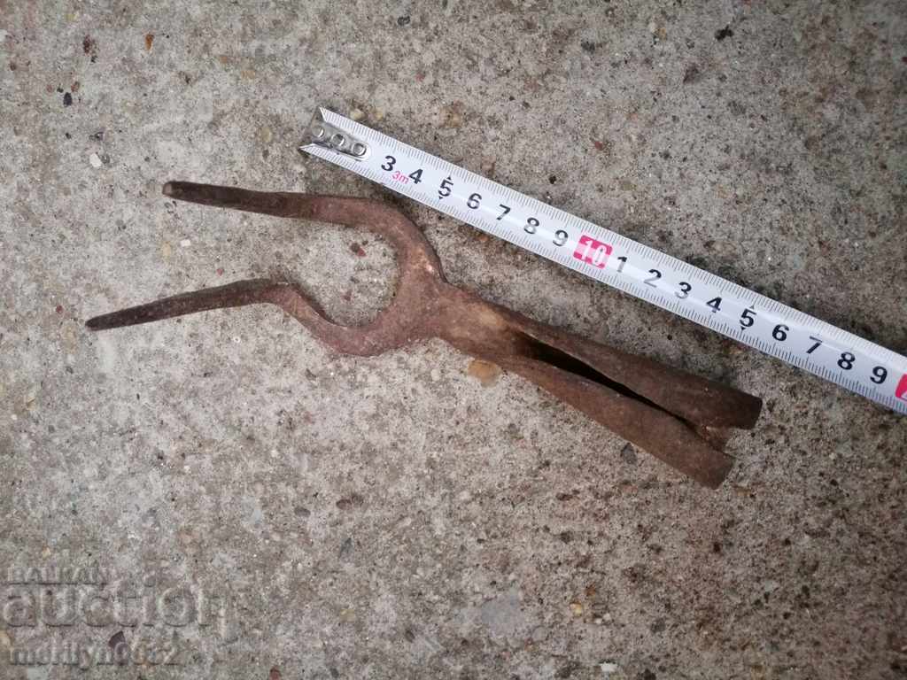 Auction Old twin forged, villa, wrought iron Auction Old twin forged, villa, wrought iron