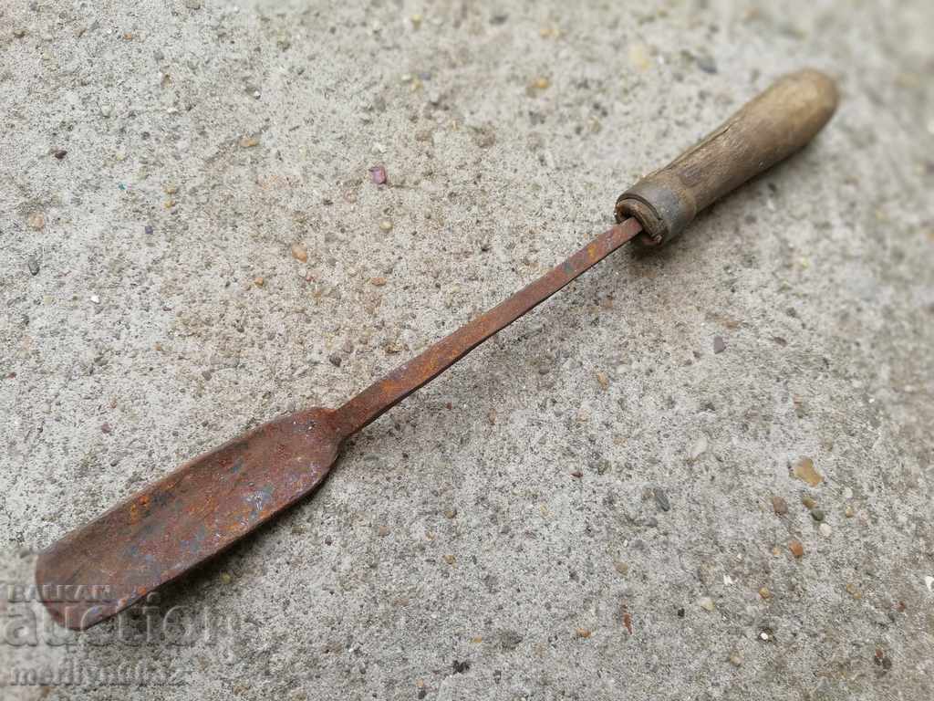 Delivery of Shoebox for boots Kingdom of Bulgaria from the old material Delivery of Shoebox for boots Kingdom of Bulgaria from the old material