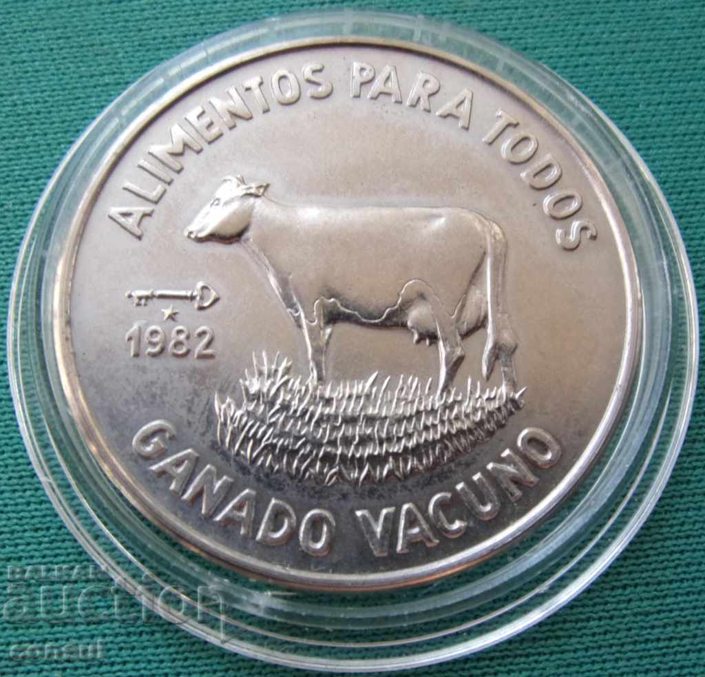 Cuba 1 Peso 1982 UNC Rare