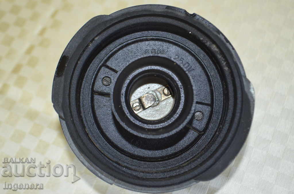 Auction Base for osc. screw body Auction Base for osc. screw body