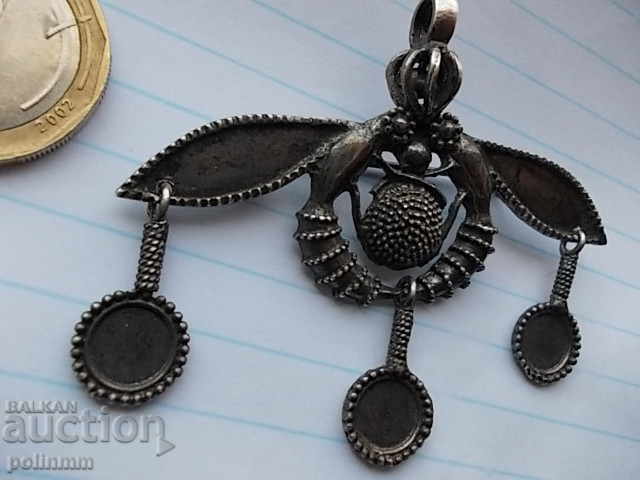 Auction Silver brooch - pendant Auction Silver brooch - pendant