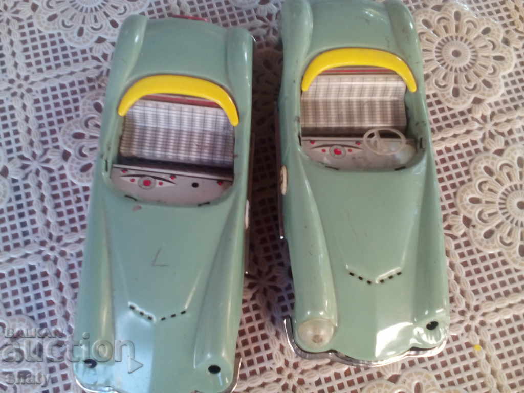 Old Cars. Plain toys. - 6 Old Cars. Plain toys. - 6