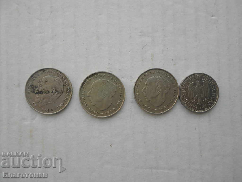 Delivery of Deutsche Marks Delivery of Deutsche Marks