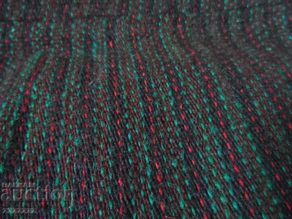 Auction  KYUSTENDIL WOOL APRON