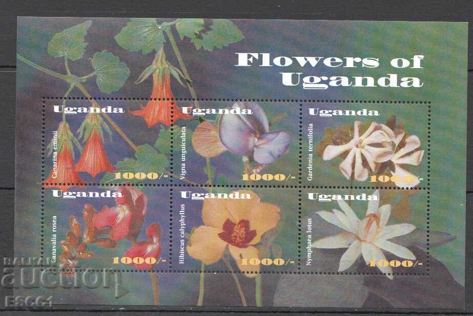 Чисти марки в малък лист Флора Цветя  2002 от Уганда