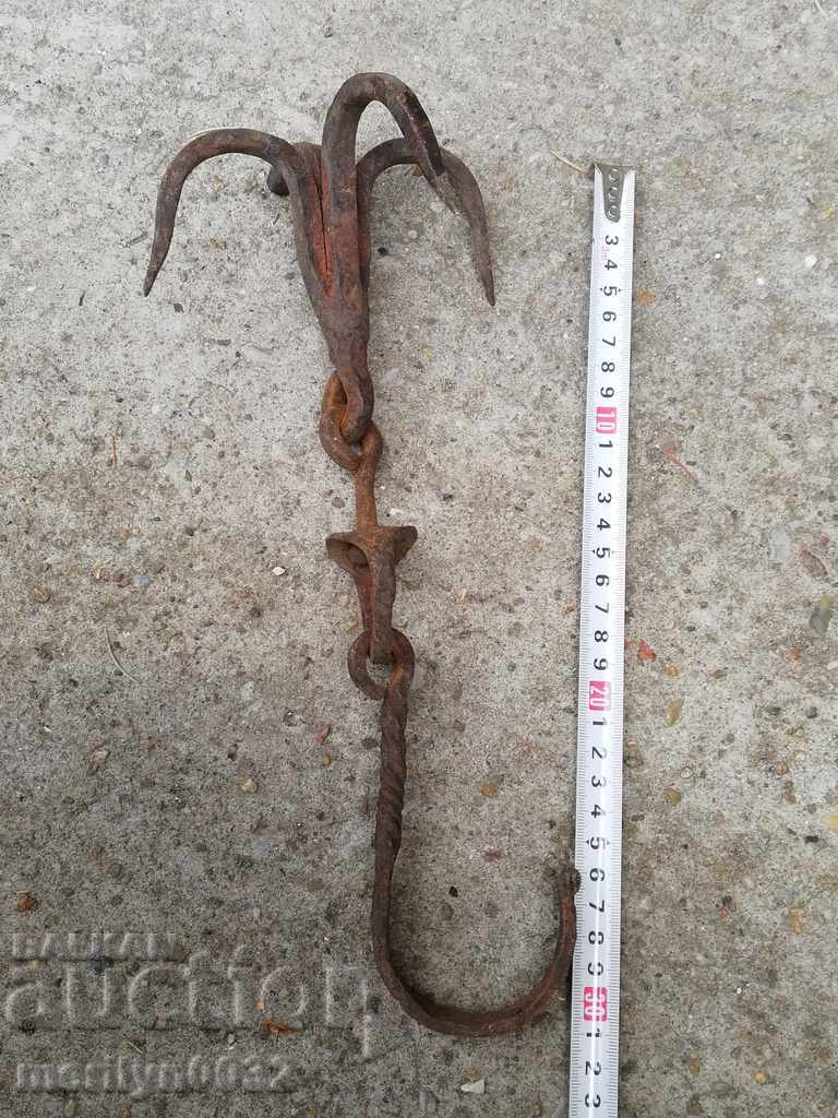 Auction  An old forged crochet hook