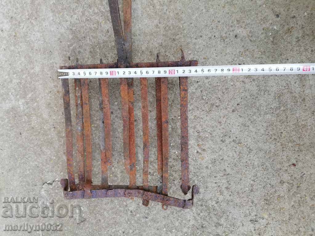 Old hand-forged 2 piece steak grill, wrought iron - 6 Old hand-forged 2 piece steak grill, wrought iron - 6