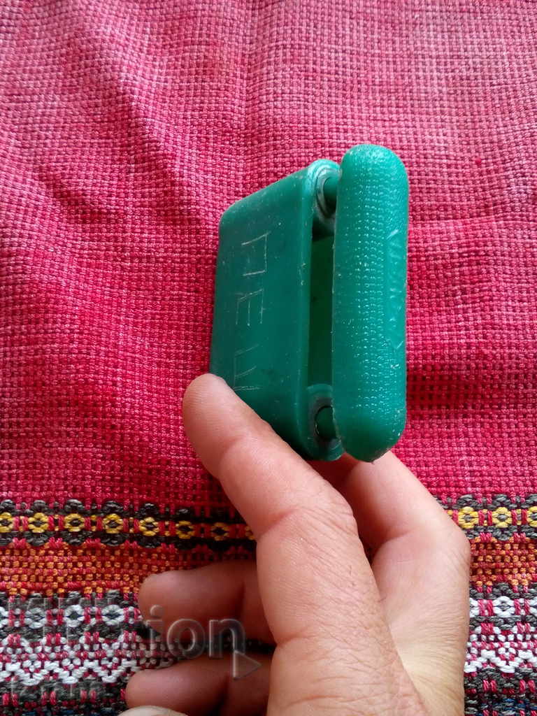 Delivery of Old toy Delivery of Old toy