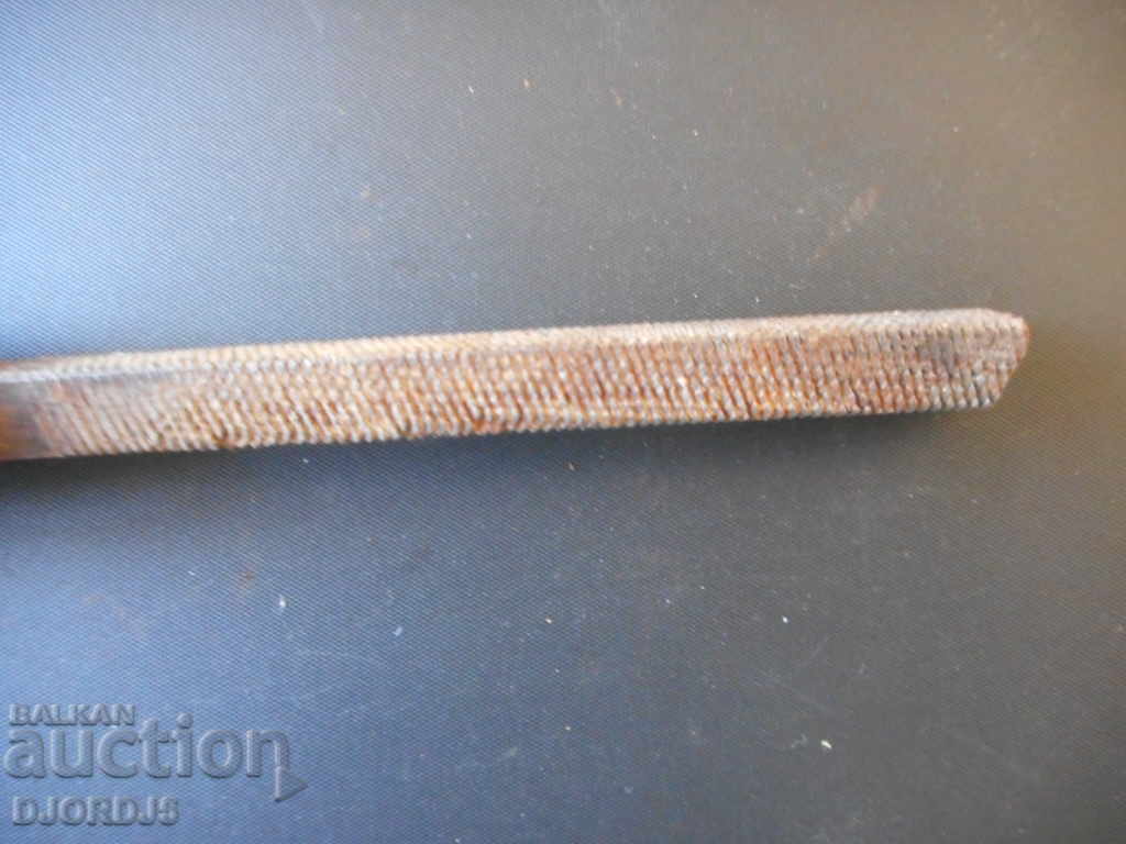 Old files, wooden handle with price 3.00 BGN | € 1.53