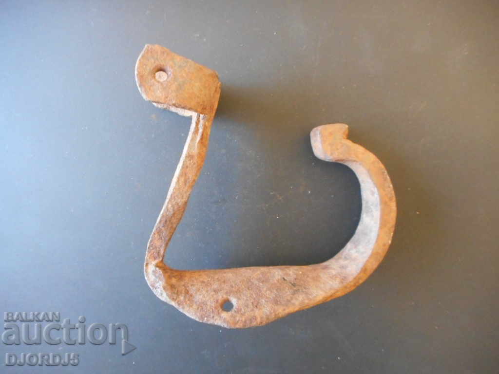 Old wrought iron with price 4.00 BGN | € 2.05 Old wrought iron with price 4.00 BGN | € 2.05