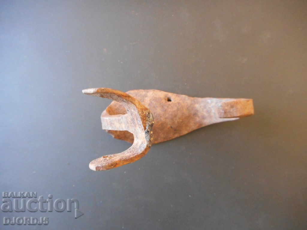 Delivery of Old wrought iron Delivery of Old wrought iron