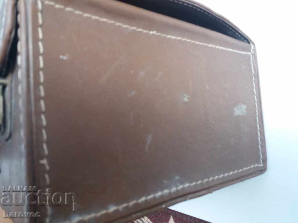 Auction An old medical bag with a sum is working in it Auction An old medical bag with a sum is working in it