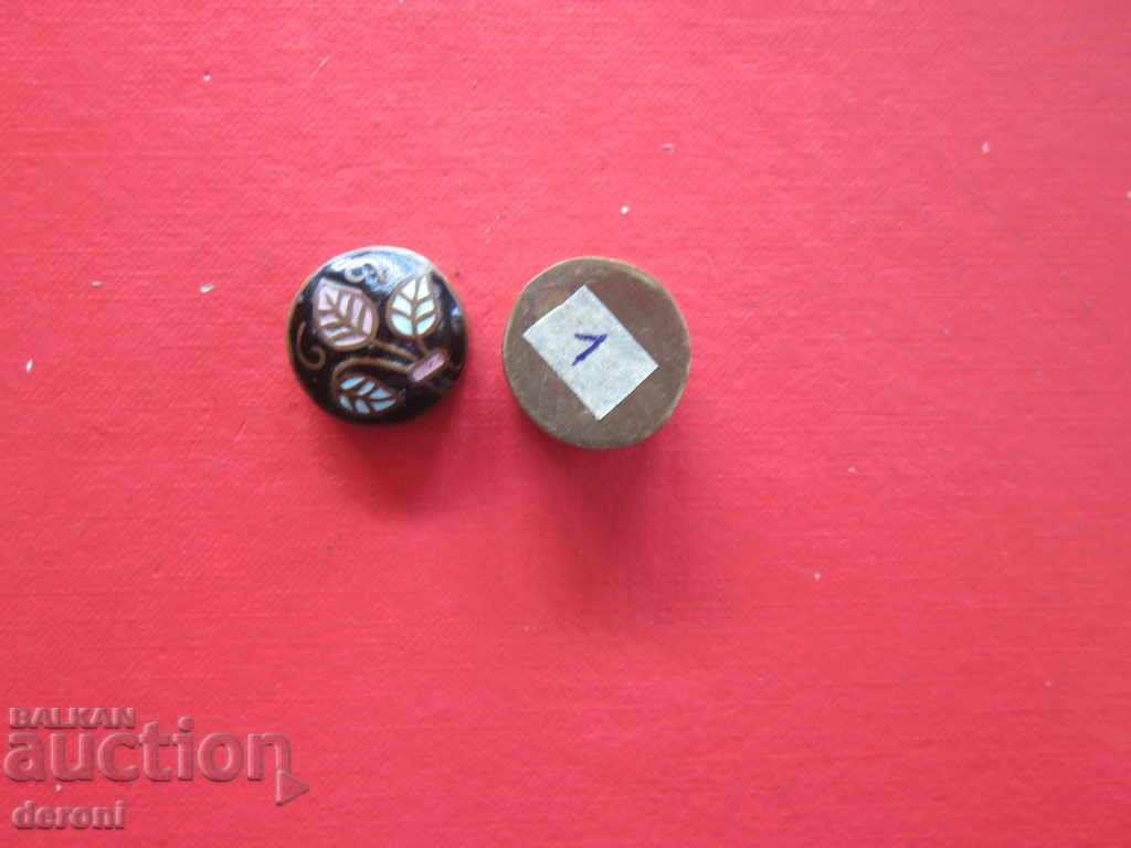 Delivery of Bronze Box Enamel Jewelery Pillbox Enamel 1