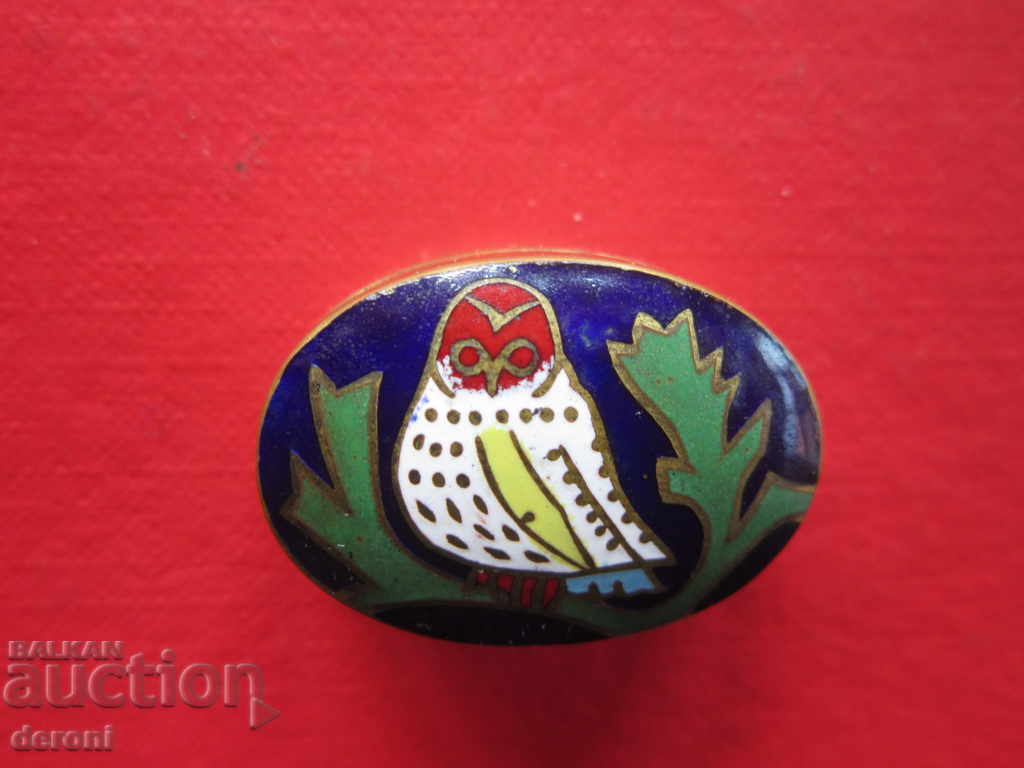 Unique bronze box pills enamel enamel jewelry 3 with price 20.00 BGN | € 10.23 Unique bronze box pills enamel enamel jewelry 3 with price 20.00 BGN | € 10.23