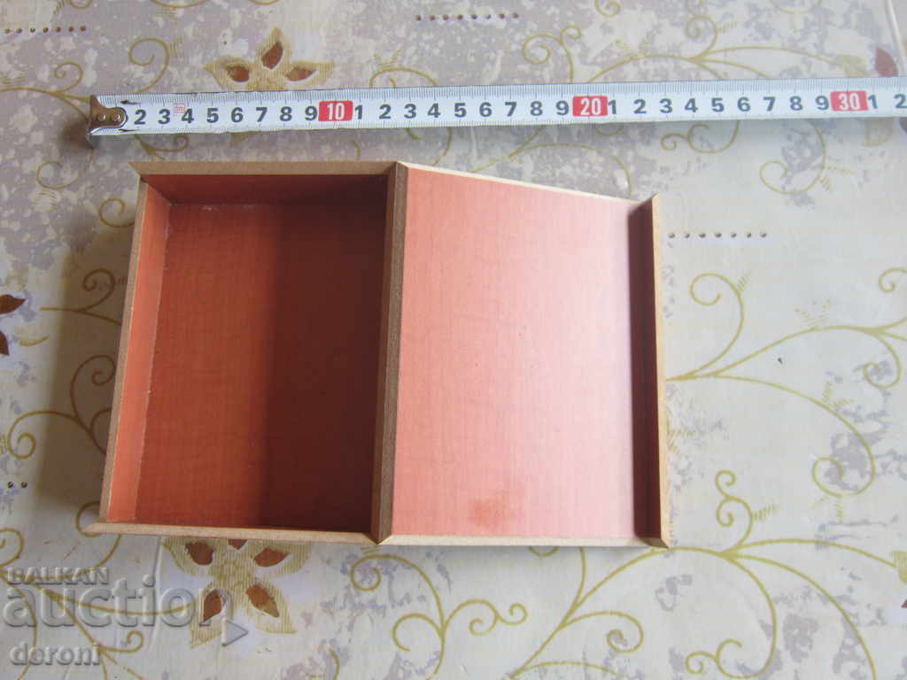 Wooden Box Jewelry Box with price 10.00 BGN | € 5.11 Wooden Box Jewelry Box with price 10.00 BGN | € 5.11