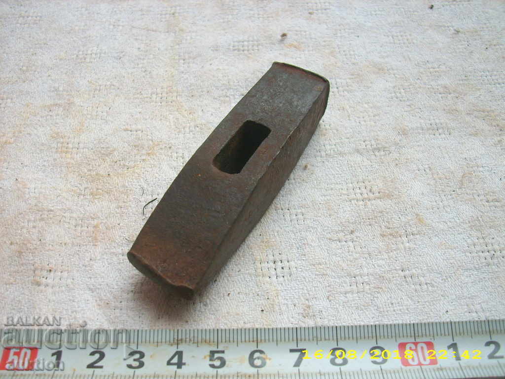 Auction OLD SMALL LANGUAGE CHUCK Auction OLD SMALL LANGUAGE CHUCK