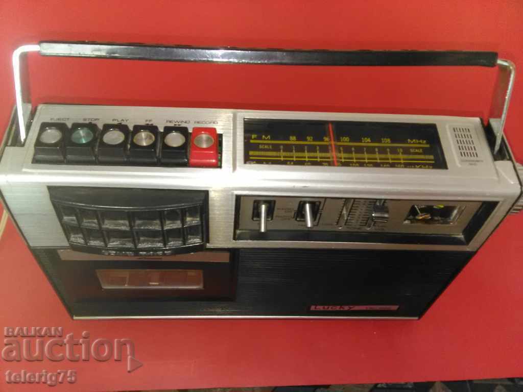 Old Retro Radio Cassette Player 'LUCKY'-Taiwan with price 20.00 BGN | € 10.23 Old Retro Radio Cassette Player 'LUCKY'-Taiwan with price 20.00 BGN | € 10.23