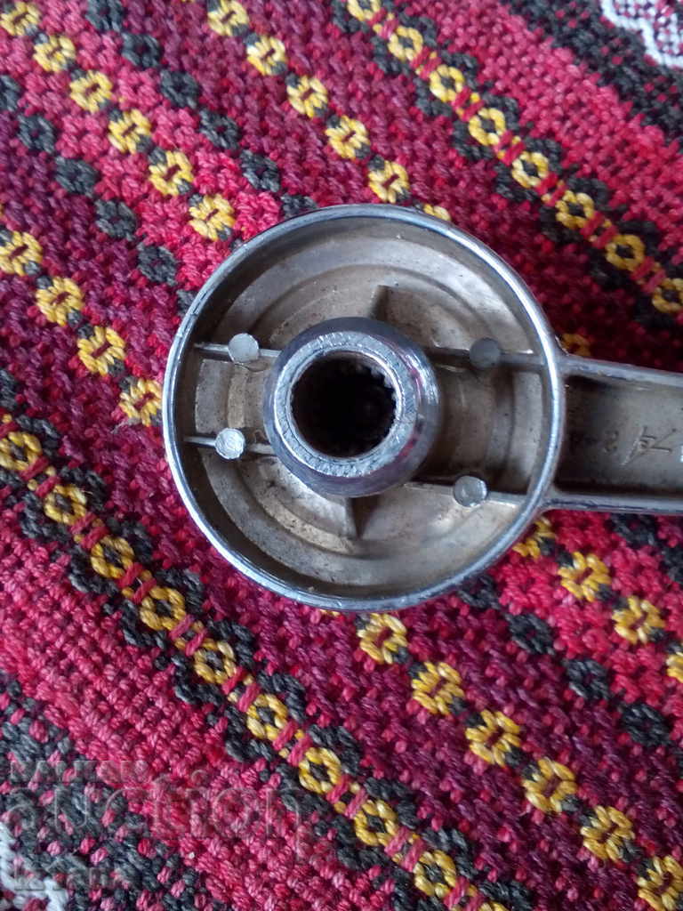 An old glass crank - 6 An old glass crank - 6