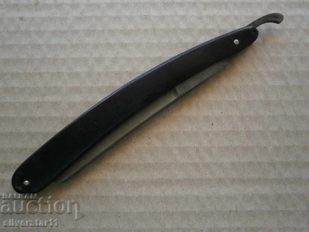 veche razor de razor BUR SOLINGEN cu preț 25.00 BGN | € 12.78