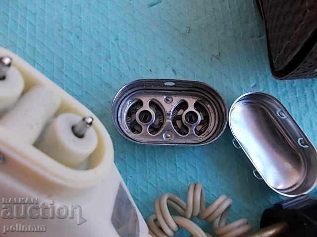 Auction  Old electric razor