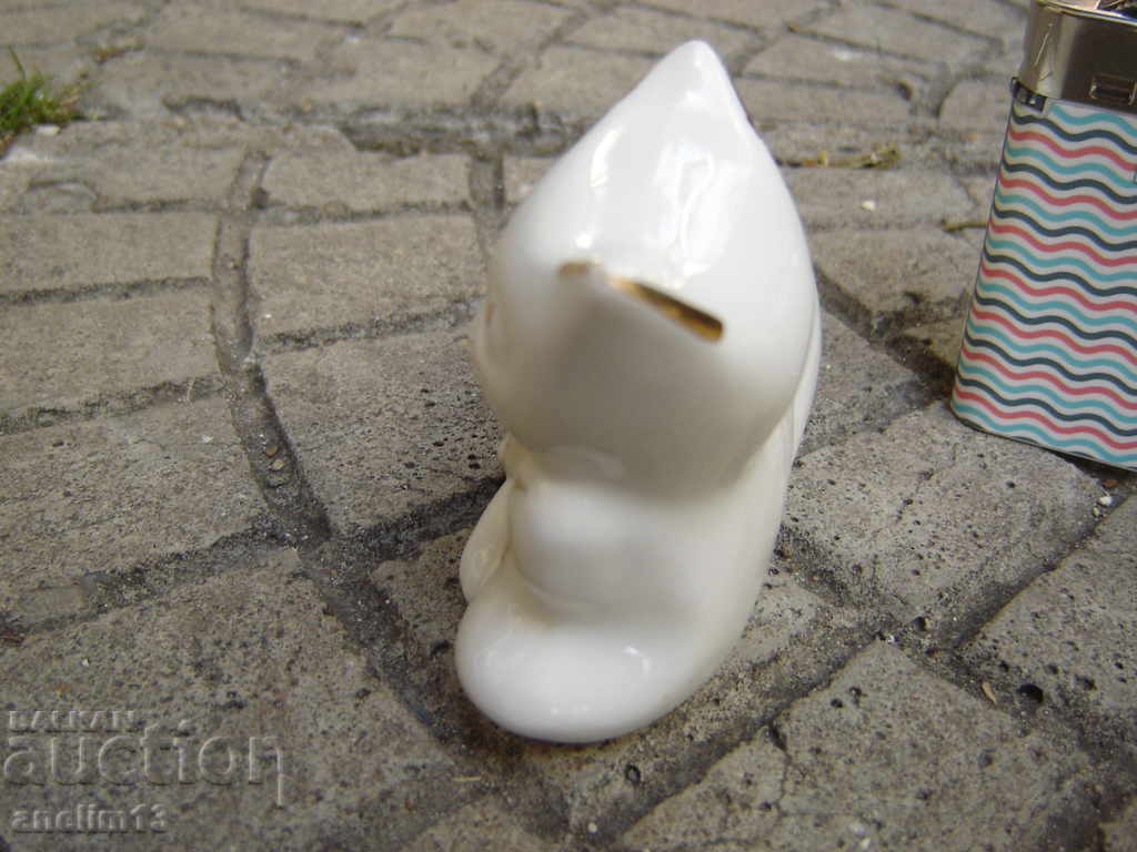 Auction STAR PORSELANE KOITE VERITABLE Auction STAR PORSELANE KOITE VERITABLE