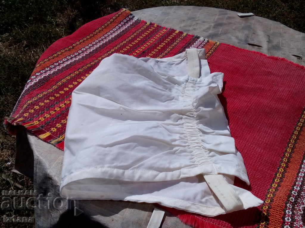 Delivery of Old diaper, diapers, pants