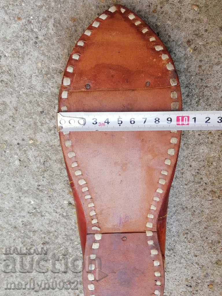 Доставка на Воеводските обувки на капитан Петко Киряков ОРИГИНАЛ носия Доставка на Воеводските обувки на капитан Петко Киряков ОРИГИНАЛ носия