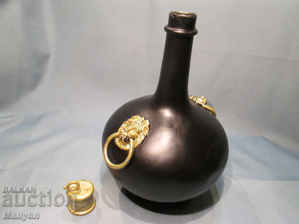 Sell ​​a beautiful, stylish, old tin bottle. - 7