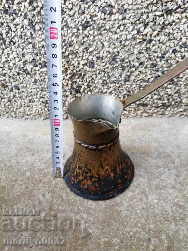 Old copper tin, coffee, baker, copper pot with price 45.00 BGN | € 23.01 Old copper tin, coffee, baker, copper pot with price 45.00 BGN | € 23.01