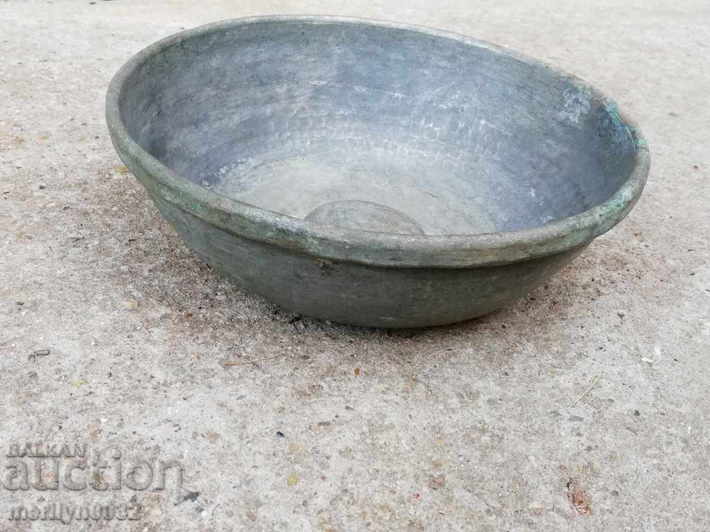 An old copper cup for a bath, a hammam, a baker, a bowl - 5