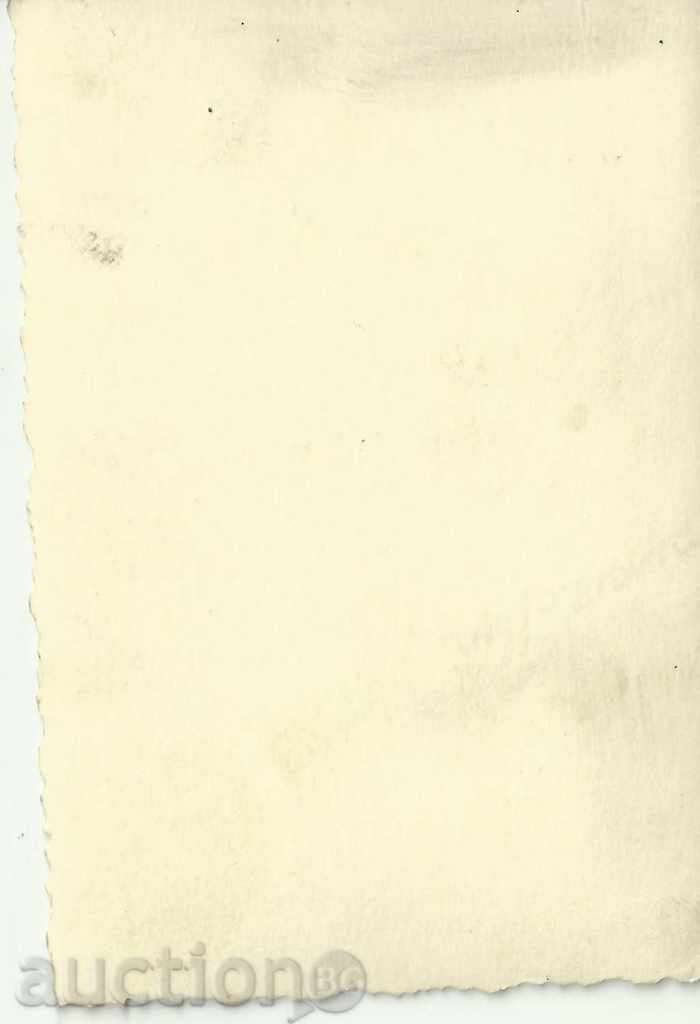 Old photo, small format, soldier monument with price 2.01 BGN | € 1.03 Old photo, small format, soldier monument with price 2.01 BGN | € 1.03