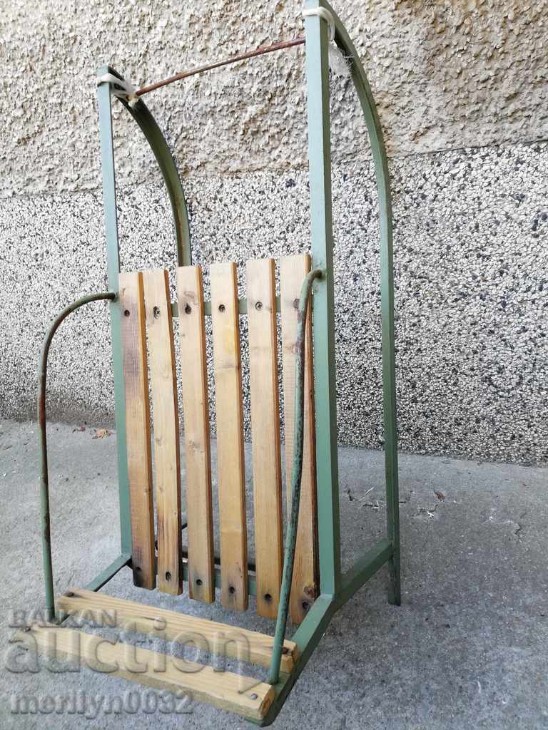 Аукцион Стара детска шейна, играчка, ковано желязо дървения