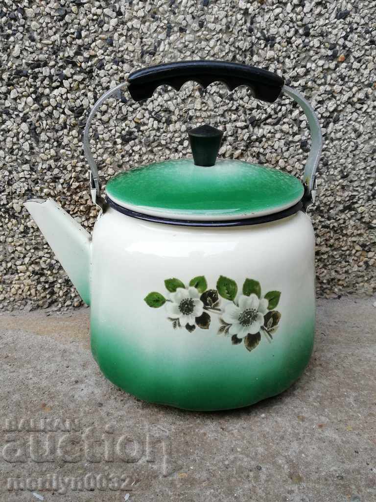 Old enameled teapot, coffee maker, kettle with price 79.00 BGN | € 40.39 Old enameled teapot, coffee maker, kettle with price 79.00 BGN | € 40.39