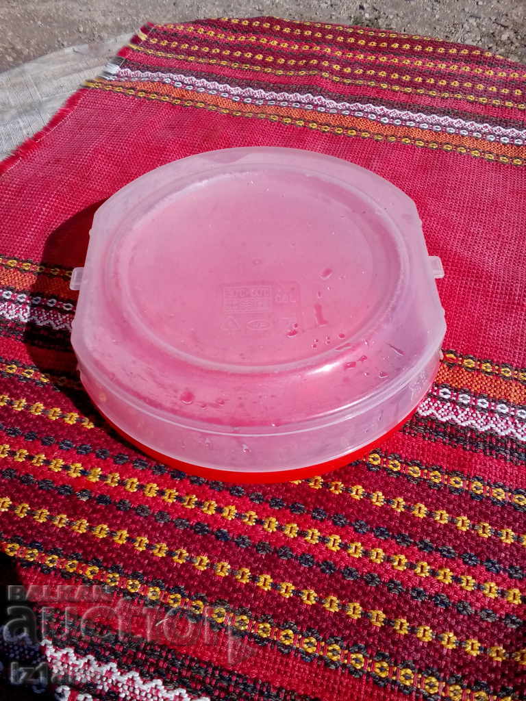 Auction Food box COCA COLA, COCA COLA Auction Food box COCA COLA, COCA COLA