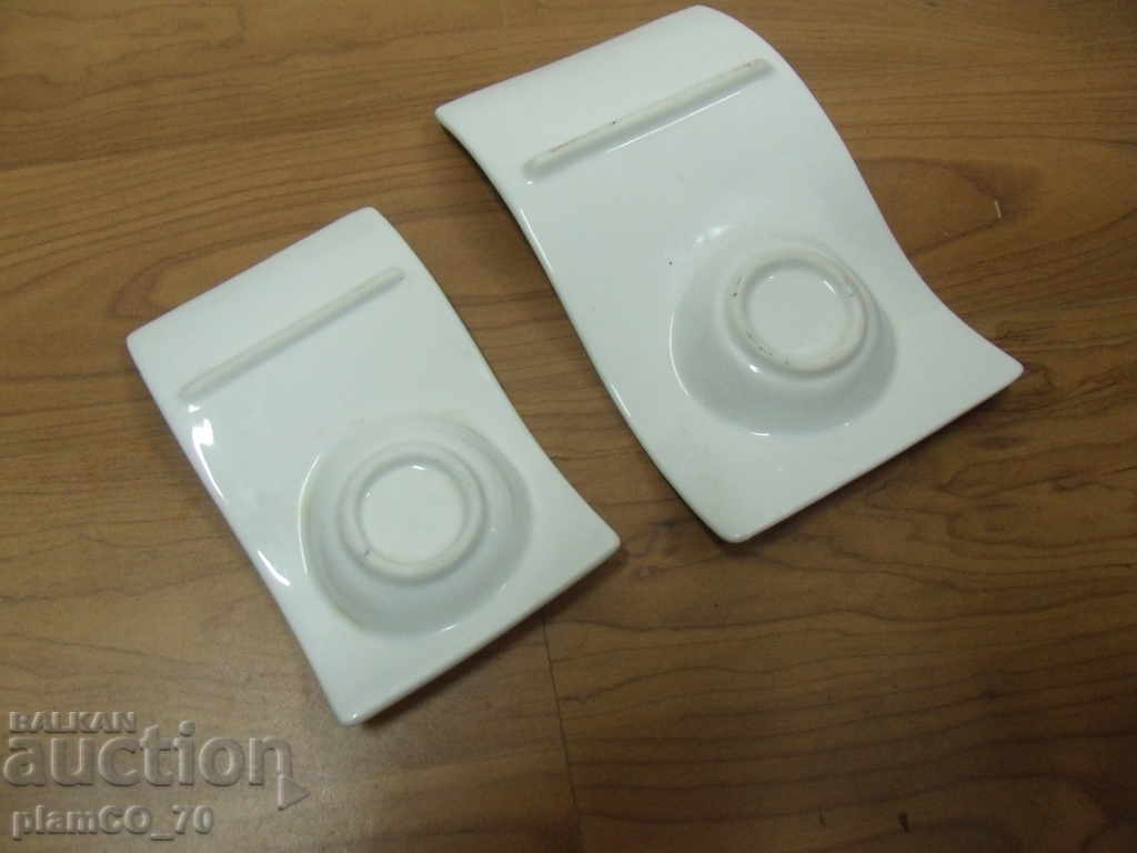 Auction Two old porcelain stands Auction Two old porcelain stands