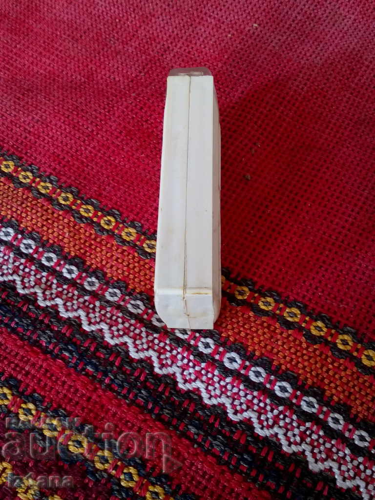 Old lantern, flashlight with price 10.00 BGN | € 5.11 Old lantern, flashlight with price 10.00 BGN | € 5.11