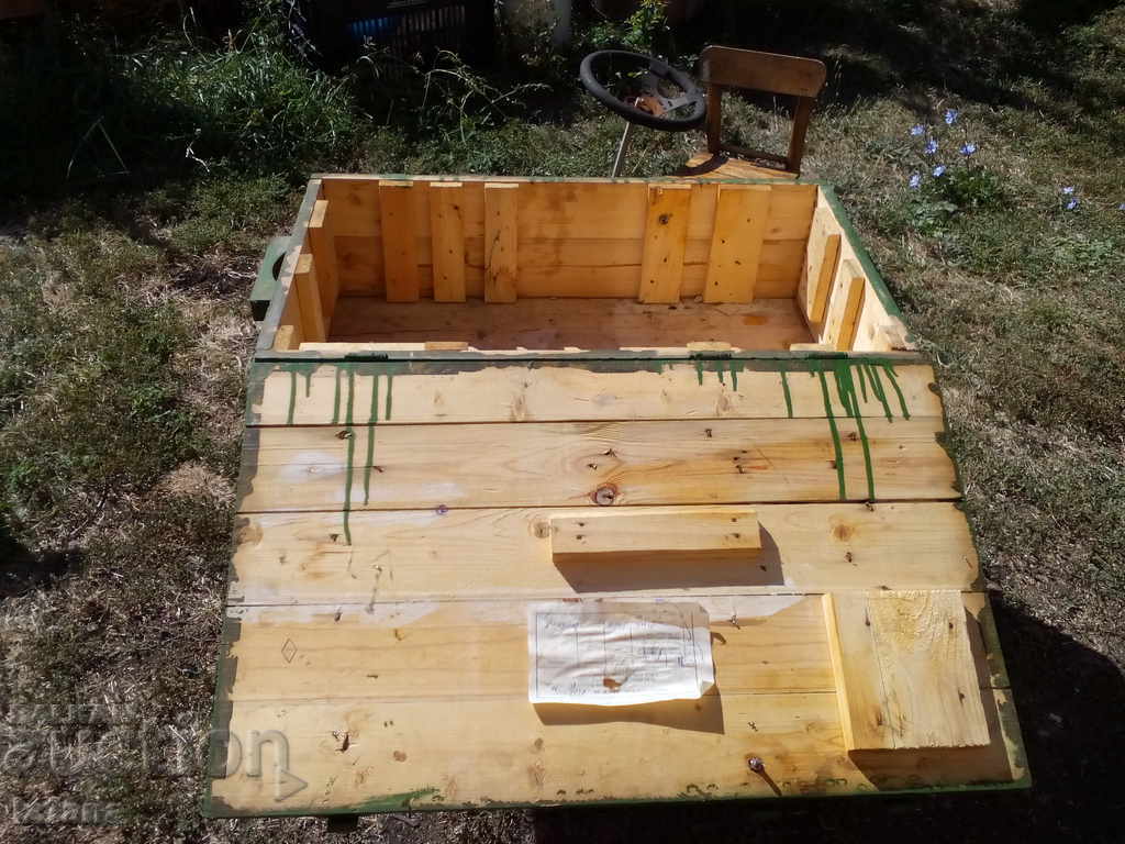 O cutie militară veche - 5