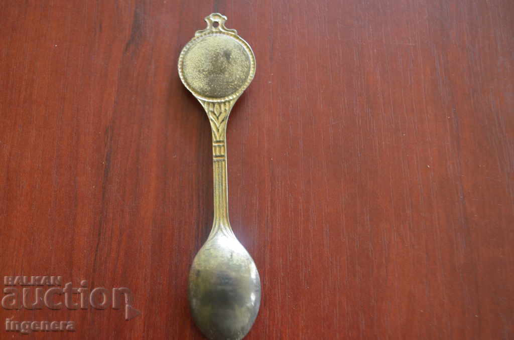 Delivery of COLLECTIONAL LOYALTY Delivery of COLLECTIONAL LOYALTY