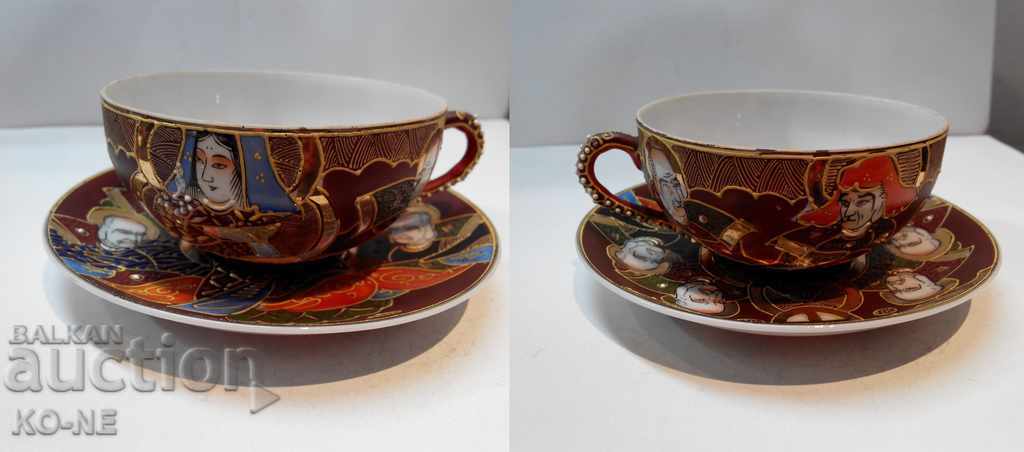 Auction  Japanese porcelain cups with tea plates
