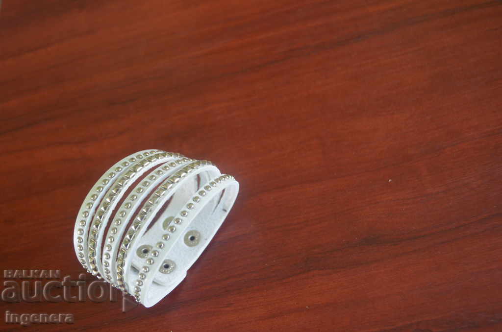 Auction  ROCKER ROCKERS